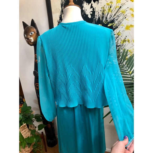 Cutest Blue Vtg Dress - Picture 3 of 7